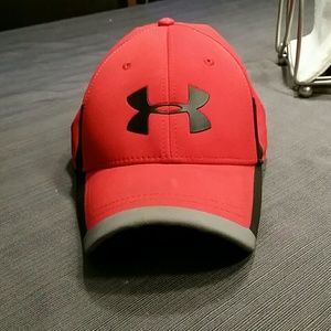 Under Armour hat size LG